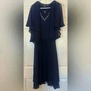 SLNY Size 8 Gown NWT